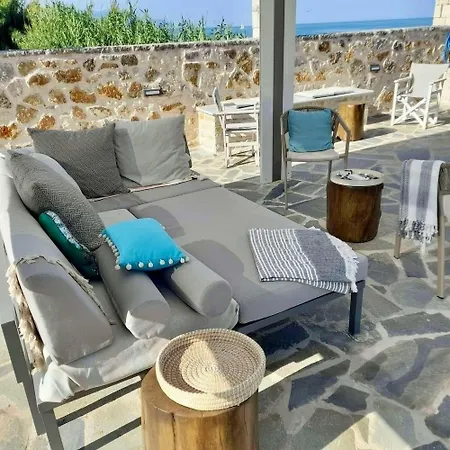 The Oaks Outdoor Living